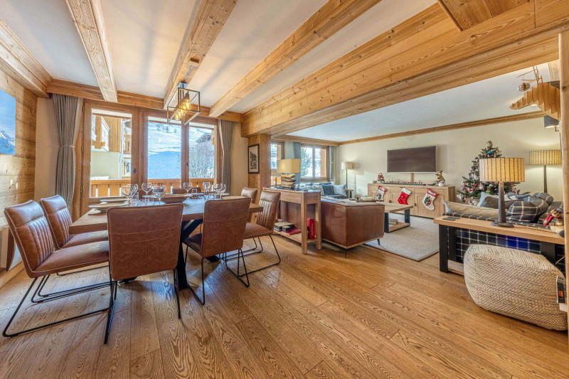 _lv_images__lot_0001830005_04_18321503