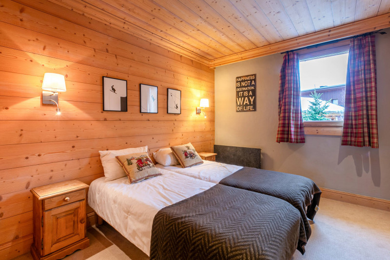 _lv_images__lot_0001840002_15_17407594 _lv_images__lot_0001840002_15_17407594