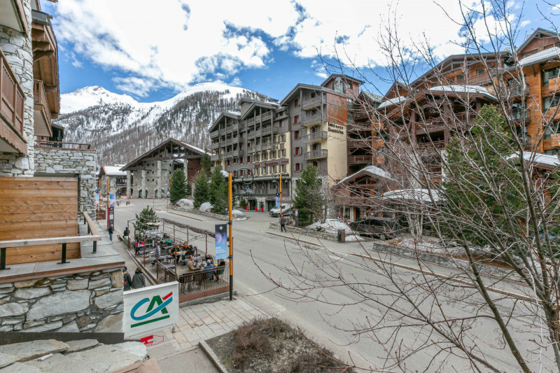 _lv_images__lot_0001920003_15_19328660 _lv_images__lot_0001920003_15_19328660