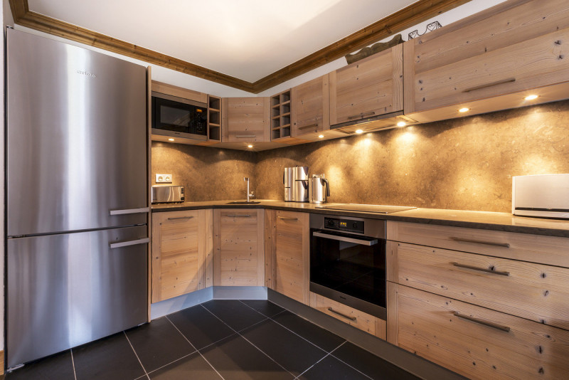 _lv_images__lot_0001920004_04_18064752 _lv_images__lot_0001920004_04_18064752