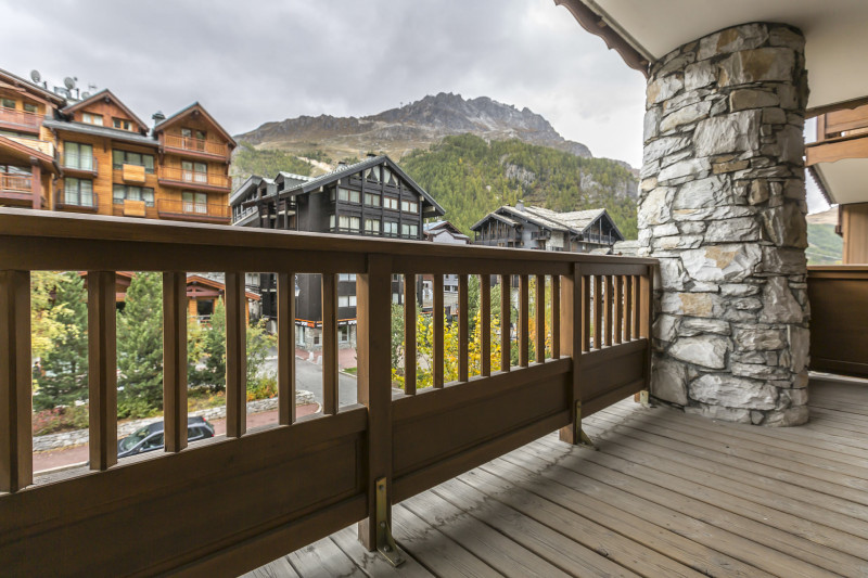 _lv_images__lot_0001920004_15_18002231 _lv_images__lot_0001920004_15_18002231