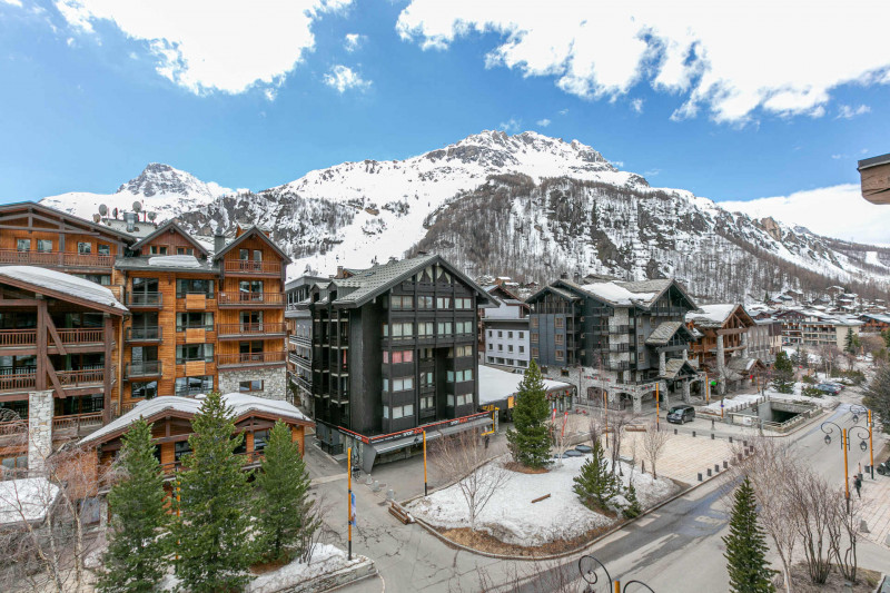 _lv_images__lot_0001920005_13_17364763 _lv_images__lot_0001920005_13_17364763