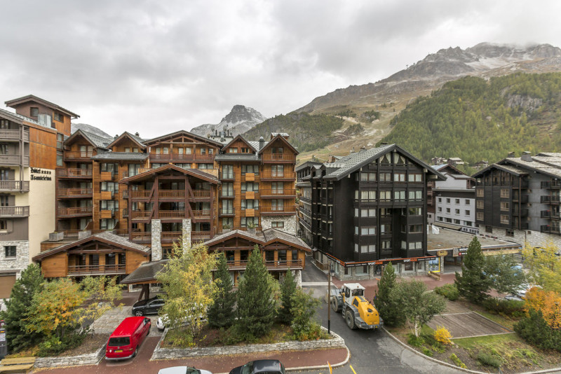 _lv_images__lot_0001920008_13_19335752 _lv_images__lot_0001920008_13_19335752