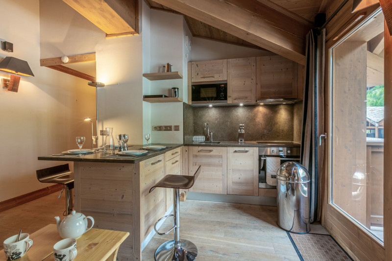 _lv_images__lot_0001920020_07_17411492