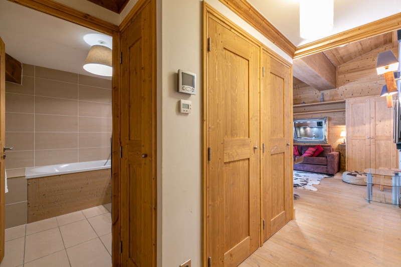 _lv_images__lot_0001920020_11_17385516 _lv_images__lot_0001920020_11_17385516