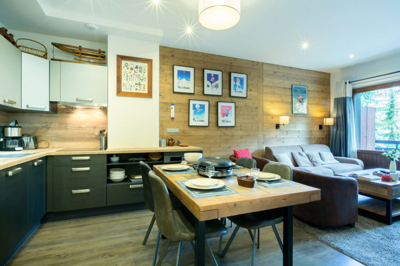 _lv_images__lot_0002080001_01_17760064