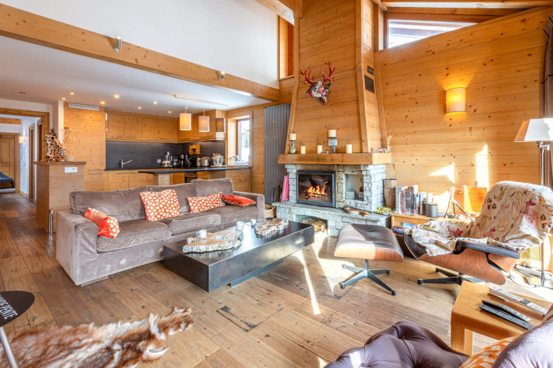 _lv_images__lot_0002200005_01_18450278