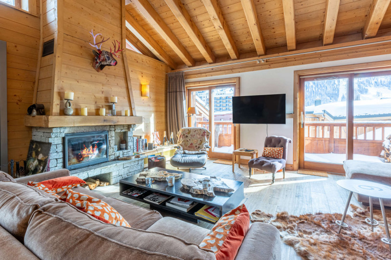 _lv_images__lot_0002200005_02_18003547