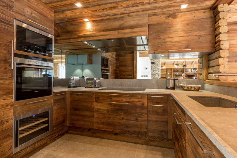 _lv_images__lot_0002310110_06_18179499