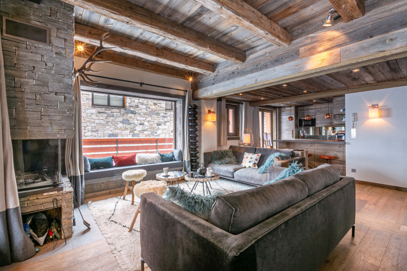 _lv_images__lot_0002340001_01_17416029 _lv_images__lot_0002340001_01_17416029