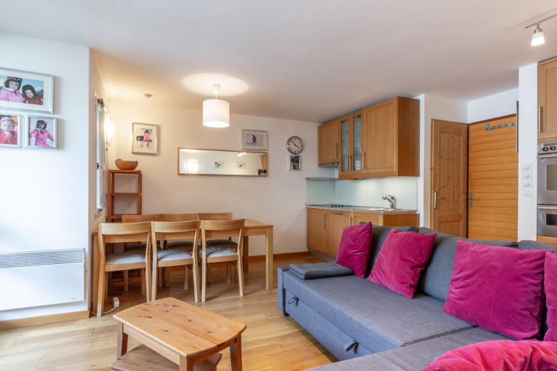 _lv_images__lot_0002340016_13_17402378 _lv_images__lot_0002340016_13_17402378