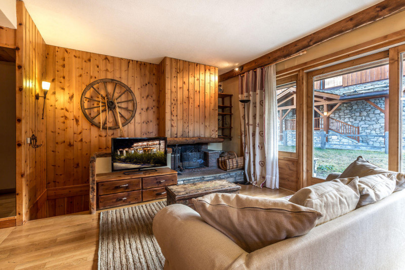 _lv_images__lot_0002340022_03_17419250 _lv_images__lot_0002340022_03_17419250