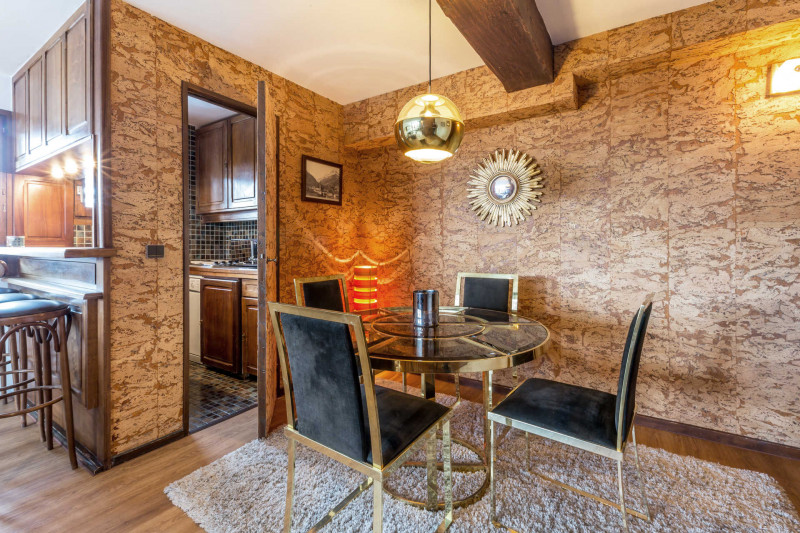 _lv_images__lot_0002340027_07_18432080 _lv_images__lot_0002340027_07_18432080