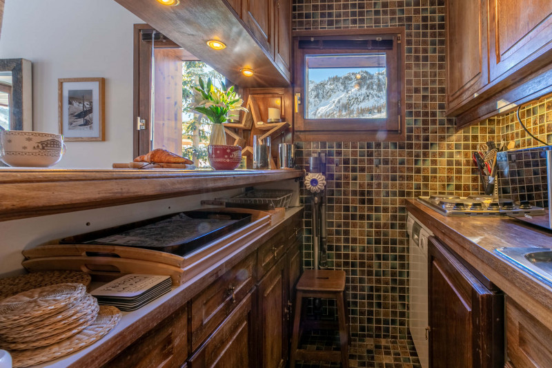 _lv_images__lot_0002340027_08_19330062 _lv_images__lot_0002340027_08_19330062