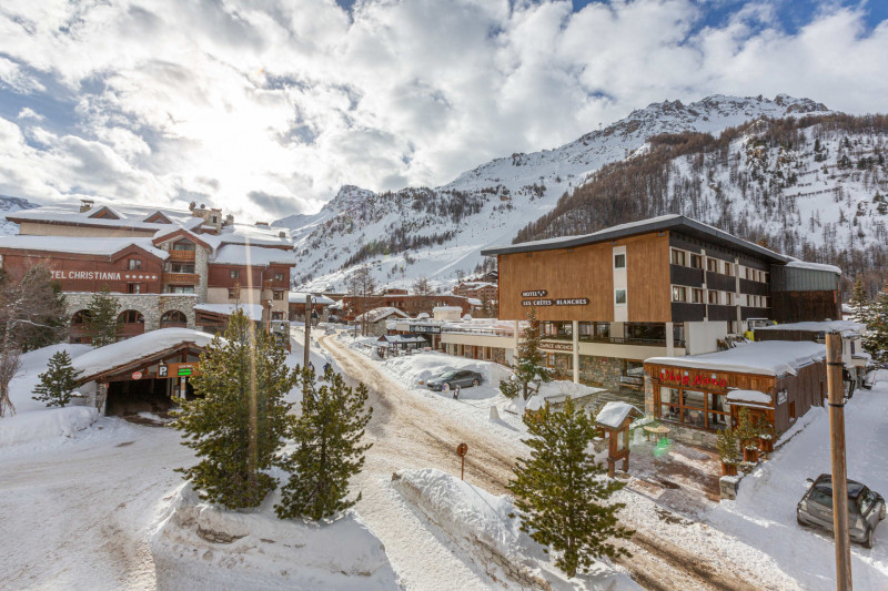 _lv_images__lot_0002340030_10_17401100 _lv_images__lot_0002340030_10_17401100