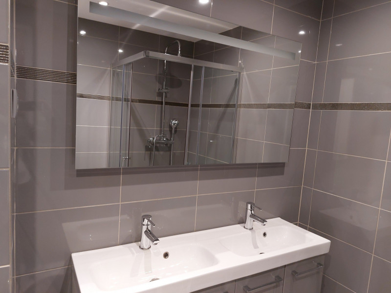 _lv_images__lot_0002340030_14_17435811