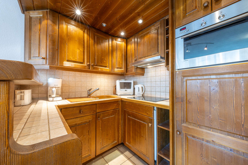 _lv_images__lot_0002340032_11_18357917 _lv_images__lot_0002340032_11_18357917