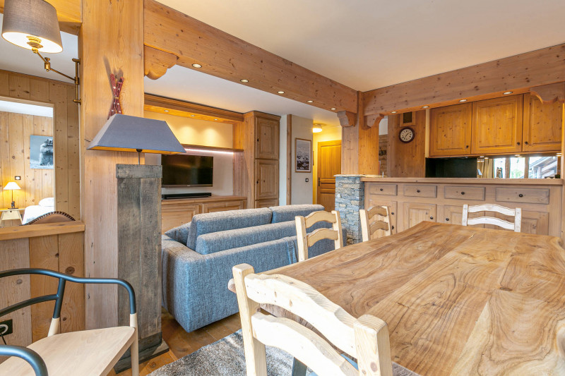 _lv_images__lot_0002340033_05_18066944 _lv_images__lot_0002340033_05_18066944