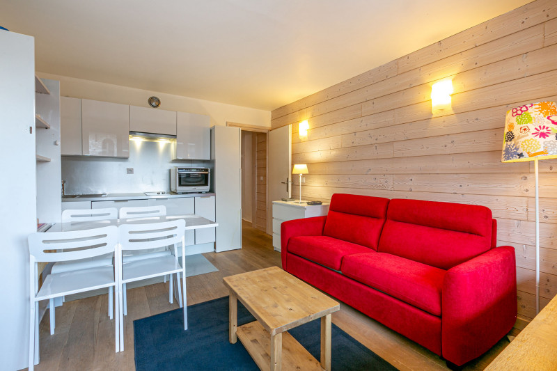 _lv_images__lot_0002340053_04_18165092 _lv_images__lot_0002340053_04_18165092