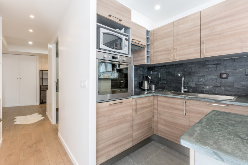 _lv_images__lot_0002340055_05_17435264