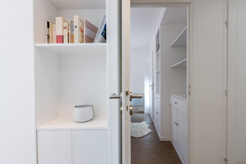 _lv_images__lot_0002340055_07_17300806