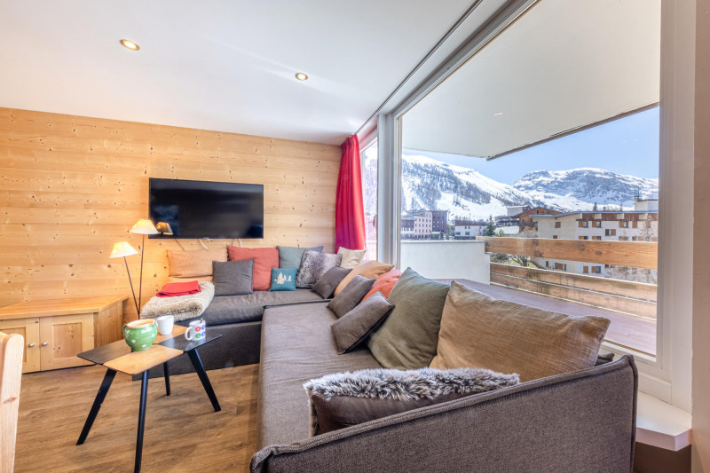 _lv_images__lot_0002340091_02_18305621