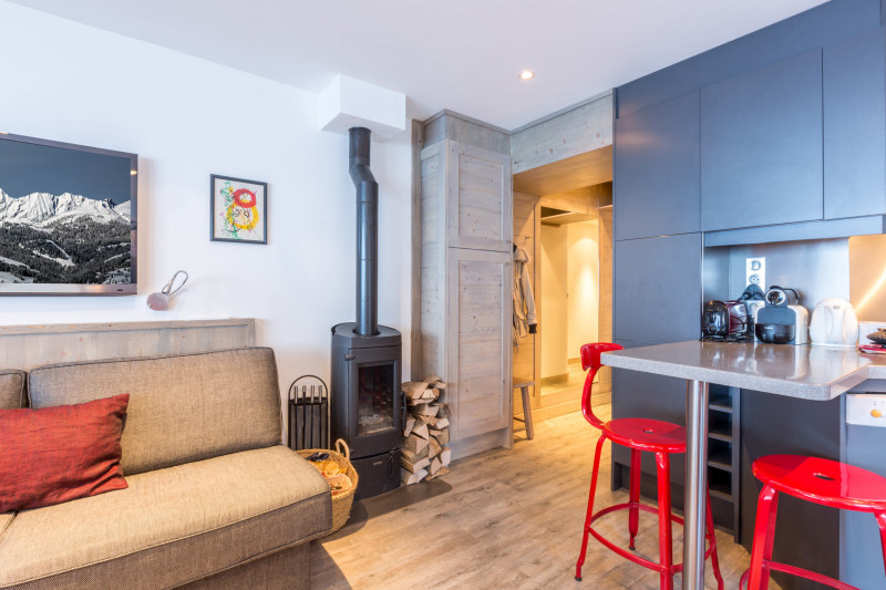 _lv_images__lot_0002340092_03_18262896