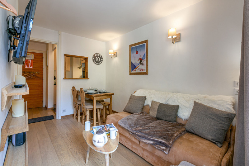 _lv_images__lot_0002340111_02_17411066 _lv_images__lot_0002340111_02_17411066