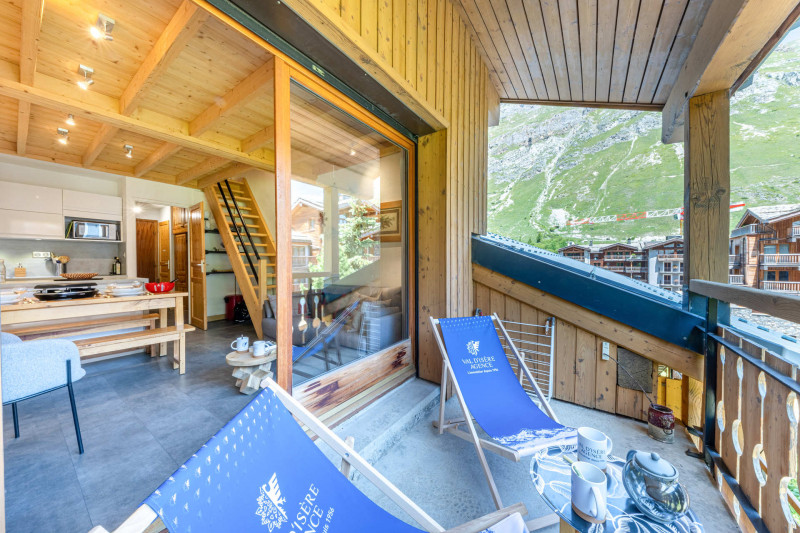 _lv_images__lot_0002340138_15_18324672