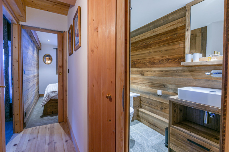 _lv_images__lot_0002340142_11_19512764 _lv_images__lot_0002340142_11_19512764