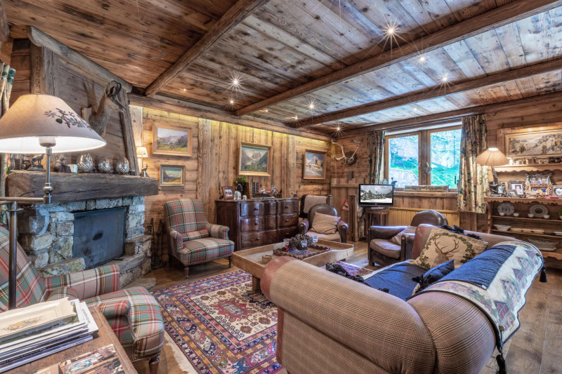 _lv_images__lot_0002340144_01_18321420