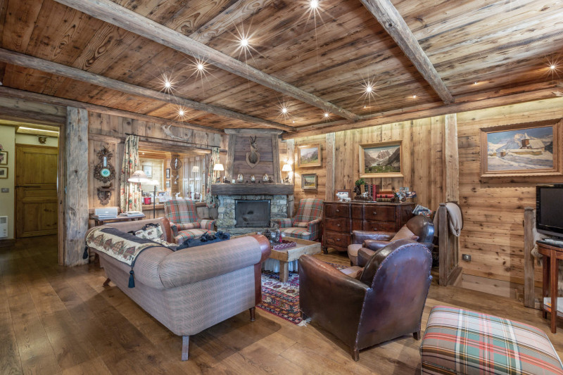 _lv_images__lot_0002340144_02_18356968