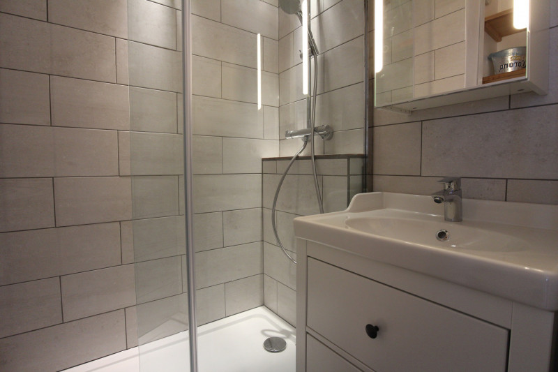 _lv_images__lot_0002340146_07_17787693 _lv_images__lot_0002340146_07_17787693