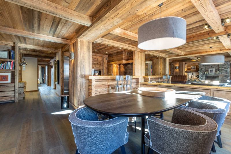 _lv_images__lot_0002340162_02_18430562