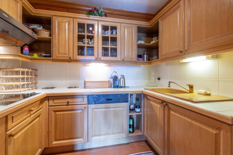 _lv_images__lot_0002340163_09_18181039 _lv_images__lot_0002340163_09_18181039