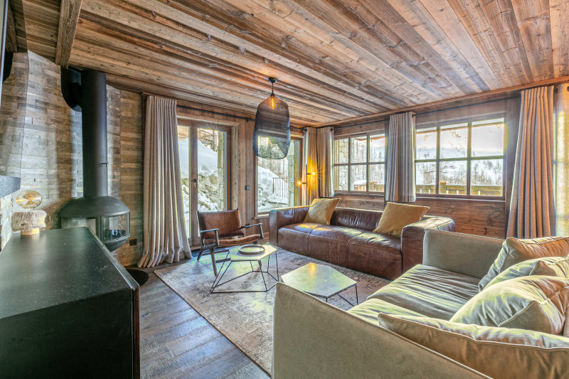 _lv_images__lot_0002340166_03_18321690