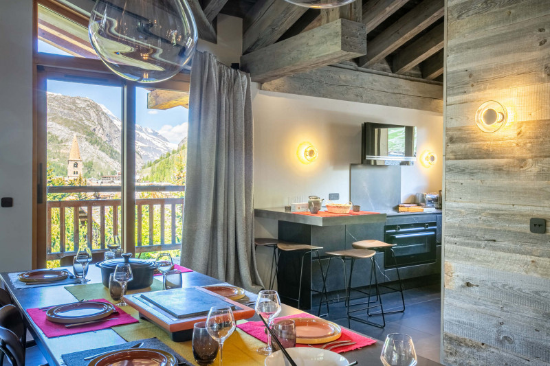 _lv_images__lot_0002340178_08_18341189