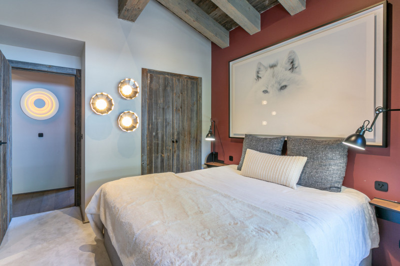 _lv_images__lot_0002340178_13_17424567