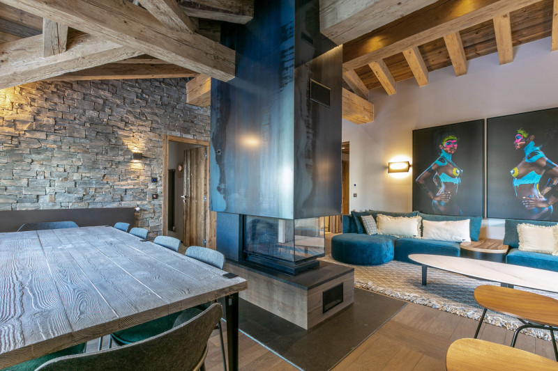 _lv_images__lot_0002340179_03_18258920