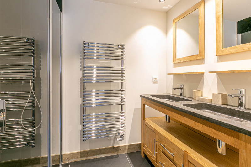 _lv_images__lot_0002340181_11_17381329 _lv_images__lot_0002340181_11_17381329