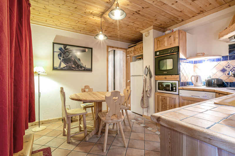 _lv_images__lot_0002340186_03_17402551 _lv_images__lot_0002340186_03_17402551