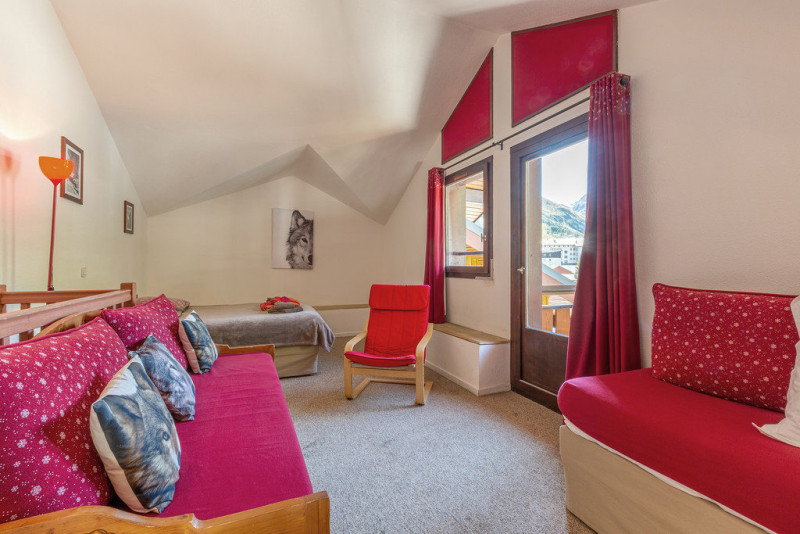 _lv_images__lot_0002340188_05_17410872 _lv_images__lot_0002340188_05_17410872