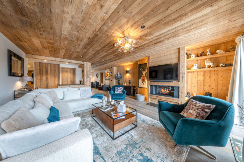 _lv_images__lot_0002340193_01_18430768