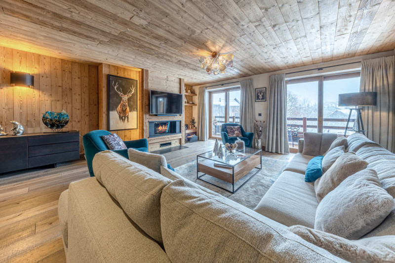 _lv_images__lot_0002340193_02_18161530 _lv_images__lot_0002340193_02_18161530