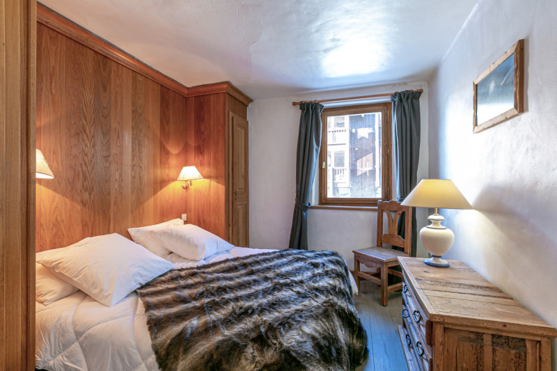 _lv_images__lot_0002340207_09_17411132 _lv_images__lot_0002340207_09_17411132