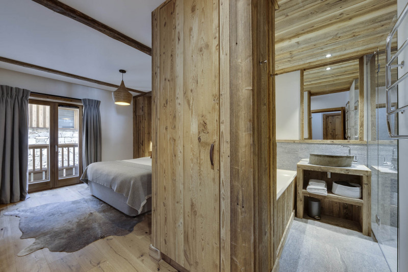 _lv_images__lot_0002340214_10_17384290 _lv_images__lot_0002340214_10_17384290