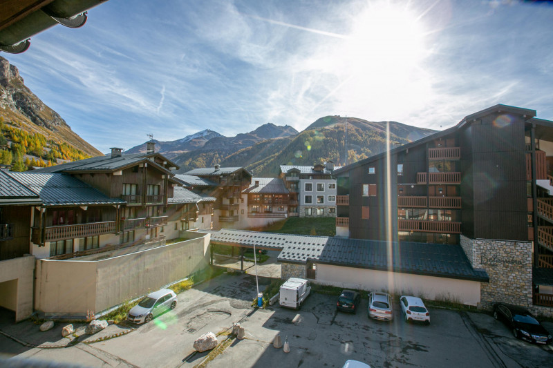 _lv_images__lot_0002340224_12_18628340
