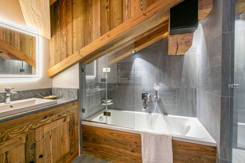 _lv_images__lot_0002340237_10_17365910 _lv_images__lot_0002340237_10_17365910