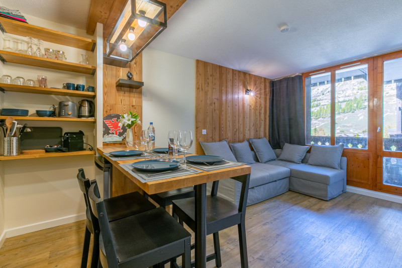 _lv_images__lot_0002340252_01_18260879