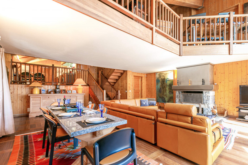 _lv_images__lot_0002340255_01_17757921